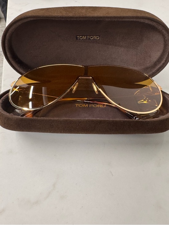 Tom Ford Unisex Deep Gold Frame Sunglasses with Golden Amber Lenses - Picture 4 of 17